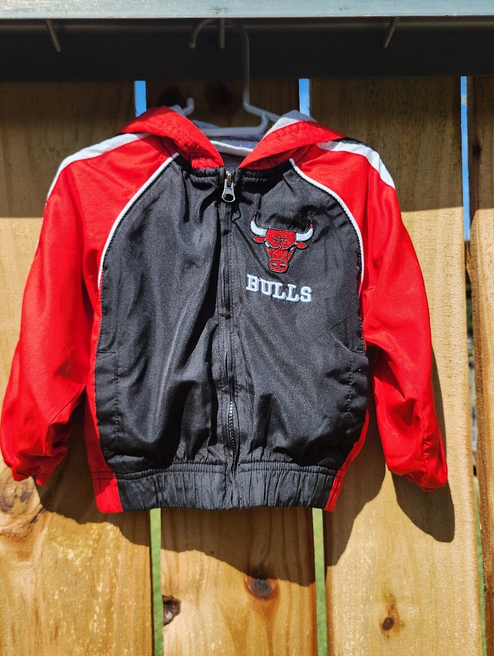 Y2K Chicago Bulls NBA Toddler Hooded Windbreaker Jacket 24M